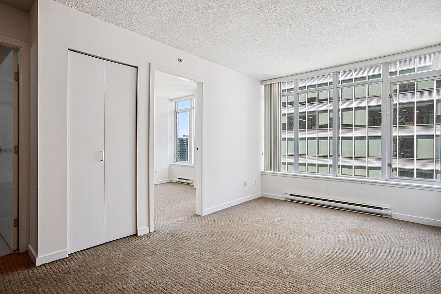 2006 610 Granville Street Vancouver, BC - 18