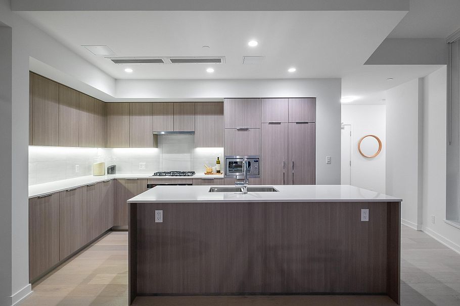 2602 1401 Hunter Street North Vancouver, BC - 13