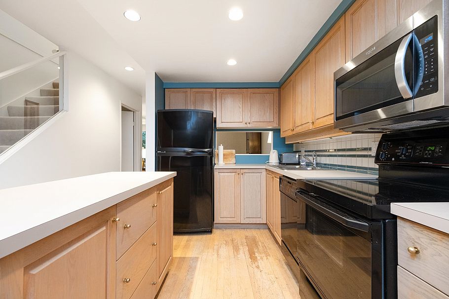 4083 Parkway Drive Vancouver, BC - 11