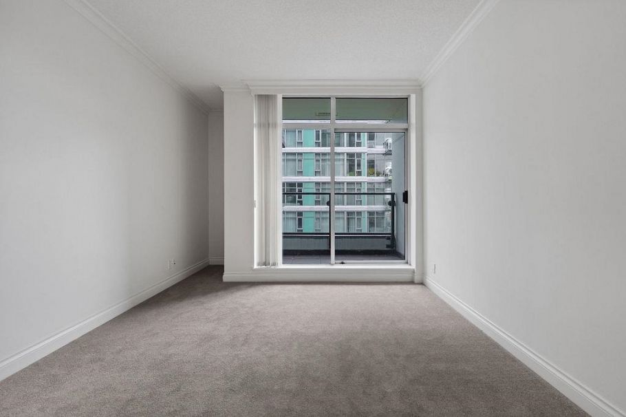 403 162 Victory Ship Way North Vancouver, BC - 23