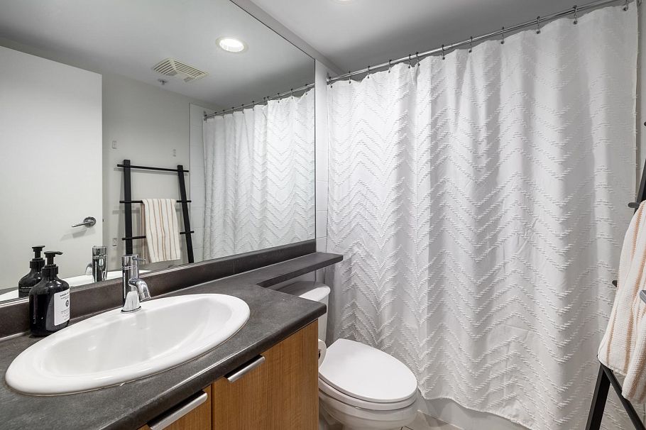 1107 1010 Richards Street Vancouver, BC - 9