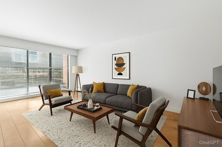 101 2910 Ontario Street Vancouver, BC - 2