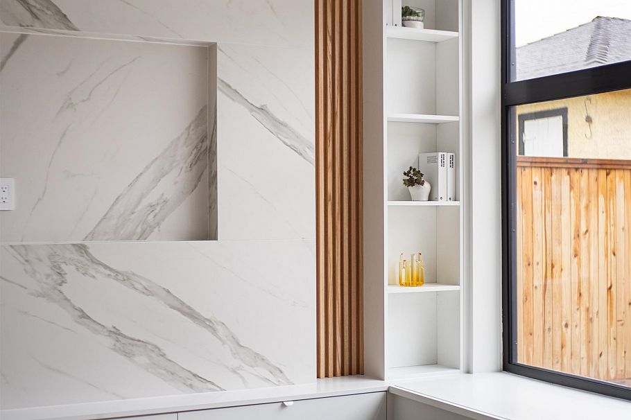 2 2474 E 21st Avenue Vancouver, BC - 5