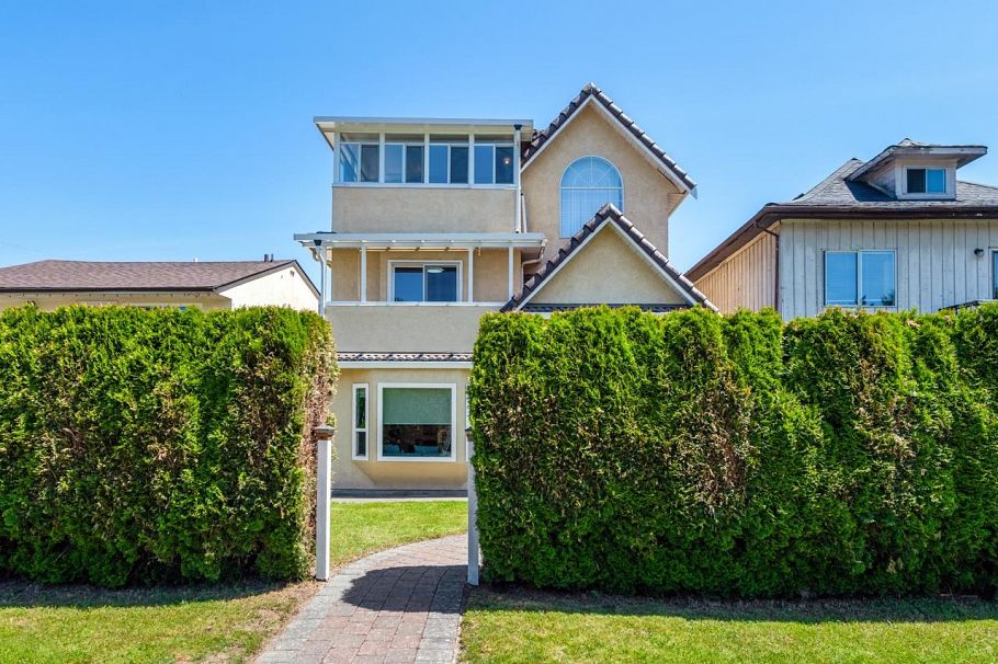 4110 Penticton Street Vancouver, BC - 2