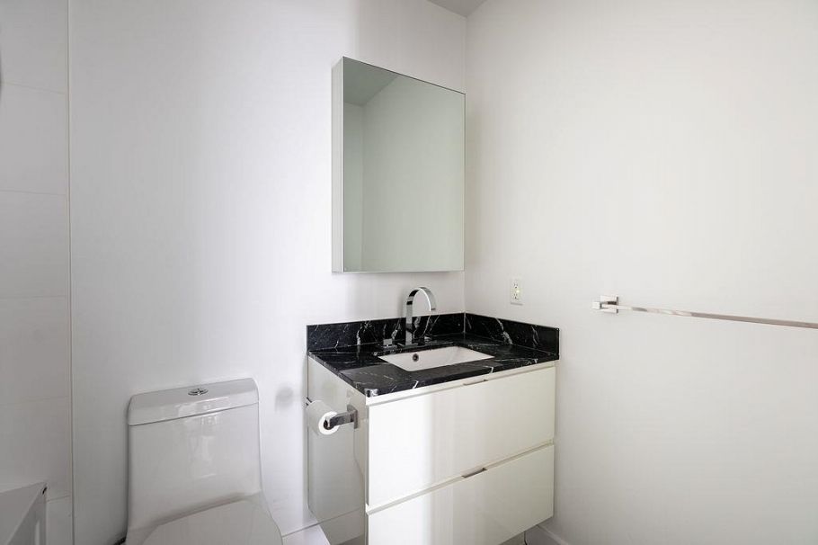 401 6733 Cambie Street Vancouver, BC - 33