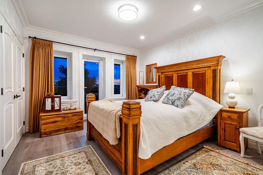 559 E 4th Street North Vancouver, BC - 15