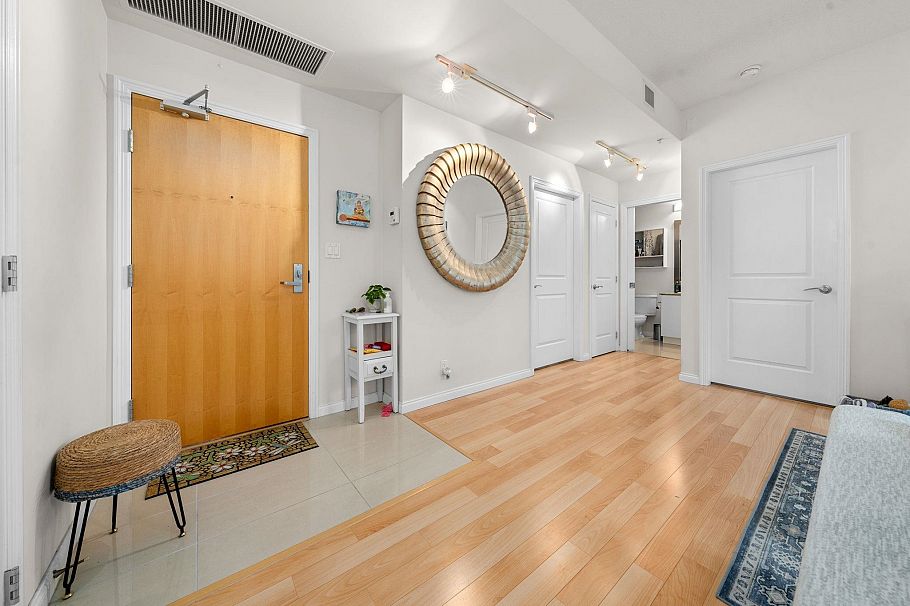 1101 1211 Melville Street Vancouver, BC - 7