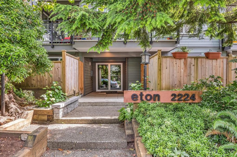 2224 Eton Street Vancouver, BC - 1