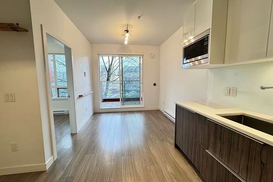 303 379 E BROADWAY STREET, Vancouver BC V5T 1W6 Vancouver, BC - 7