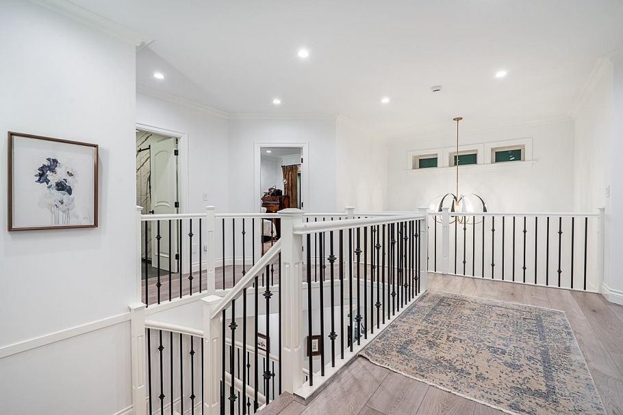 559 E 4th Street North Vancouver, BC - 18