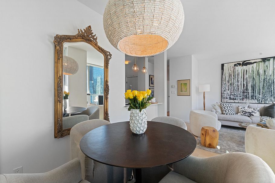 2704 1189 Melville Street Vancouver, BC - 8