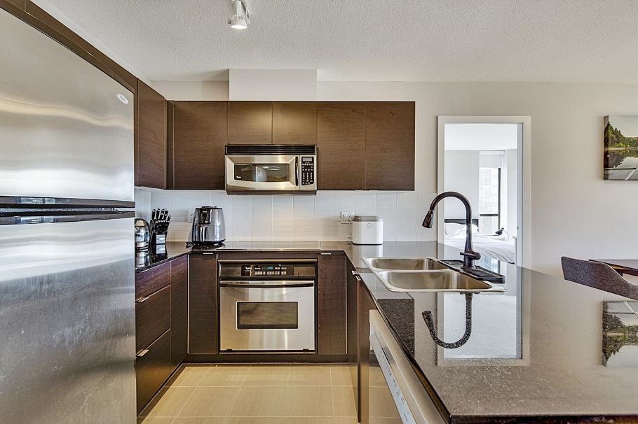 806 4178 Dawson Street Burnaby, BC - 16