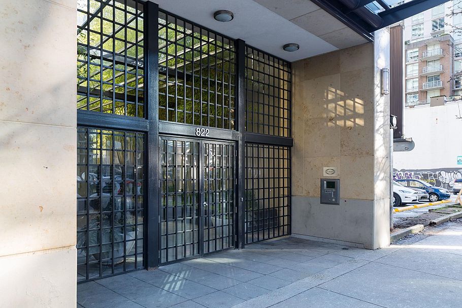 1101 822 Seymour Street Vancouver, BC - 2
