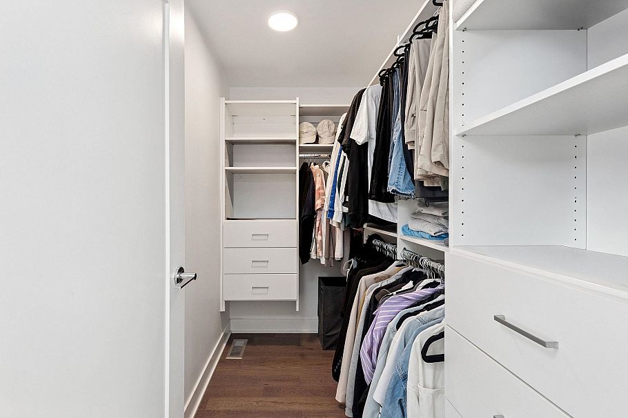 134 2070 Curling Road North Vancouver, BC - 33