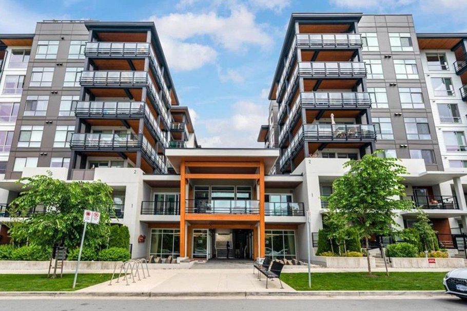 202 128 E 8th Street North Vancouver, BC - 30