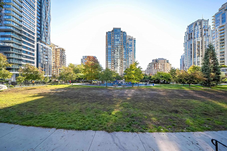 1606 1082 Seymour Street Vancouver, BC - 20