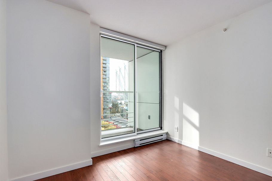 1115 161 W Georgia Street Vancouver, BC - 18