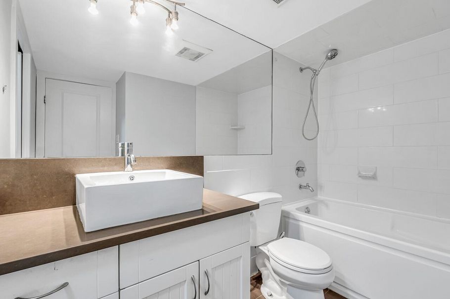 2224 Eton Street Vancouver, BC - 15