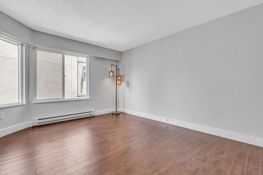 2224 Eton Street Vancouver, BC - 10