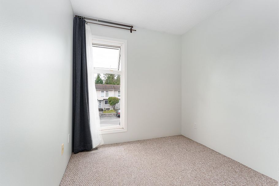 5 3554 E 49th Avenue Vancouver, BC - 21