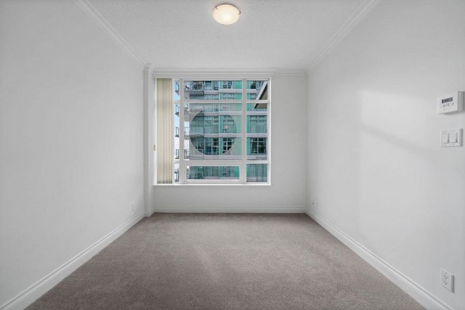 403 162 Victory Ship Way North Vancouver, BC - 34