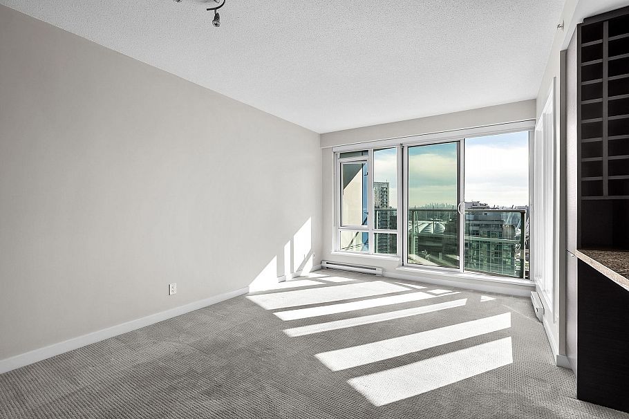 2306 833 Homer Street Vancouver, BC - 4