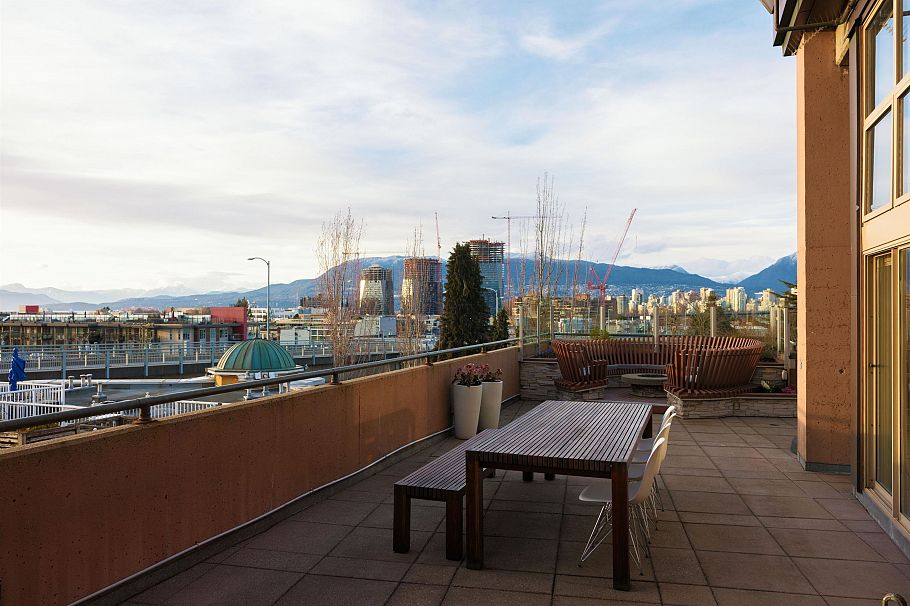 406 1529 W 6th Avenue Vancouver, BC - 24