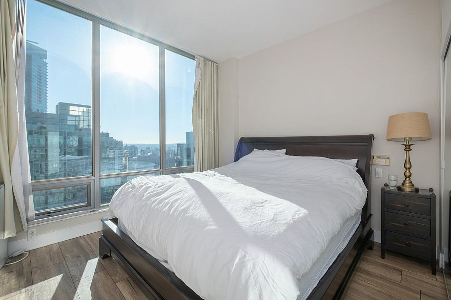 PH2 1288 W Georgia Street Vancouver, BC - 14