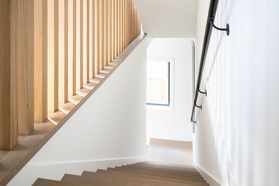 2 2474 E 21st Avenue Vancouver, BC - 18