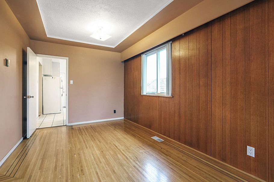 2431 E 12th Avenue Vancouver, BC - 6