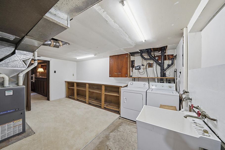 5761 Holland Street Vancouver, BC - 19