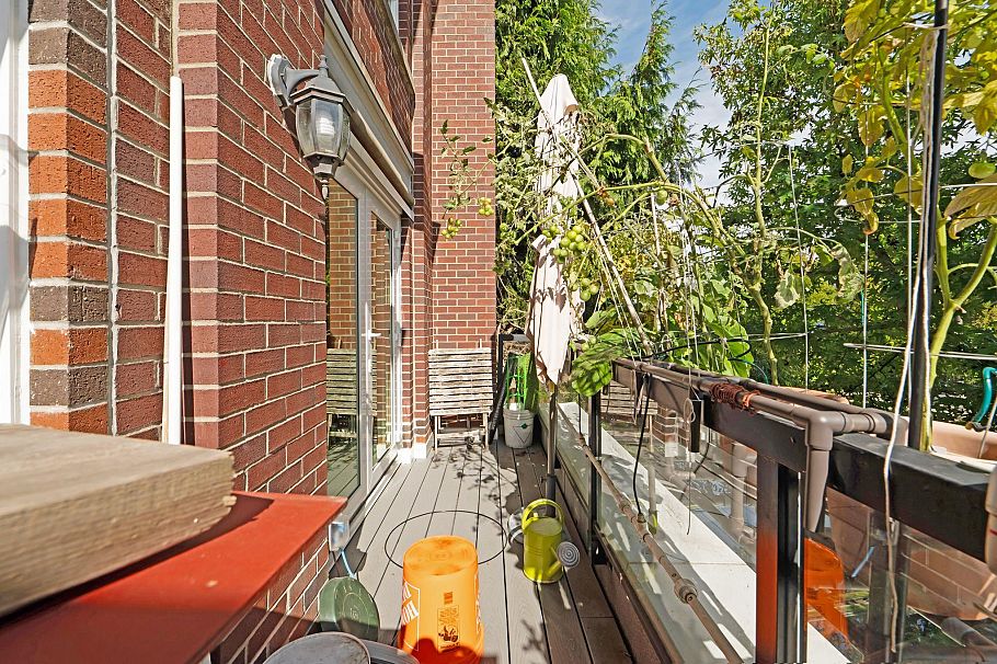 201 75 N Renfrew Street Vancouver, BC - 13