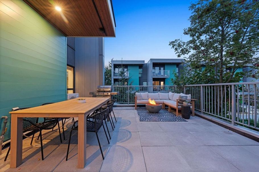 40 3596 Salal Drive North Vancouver, BC - 8