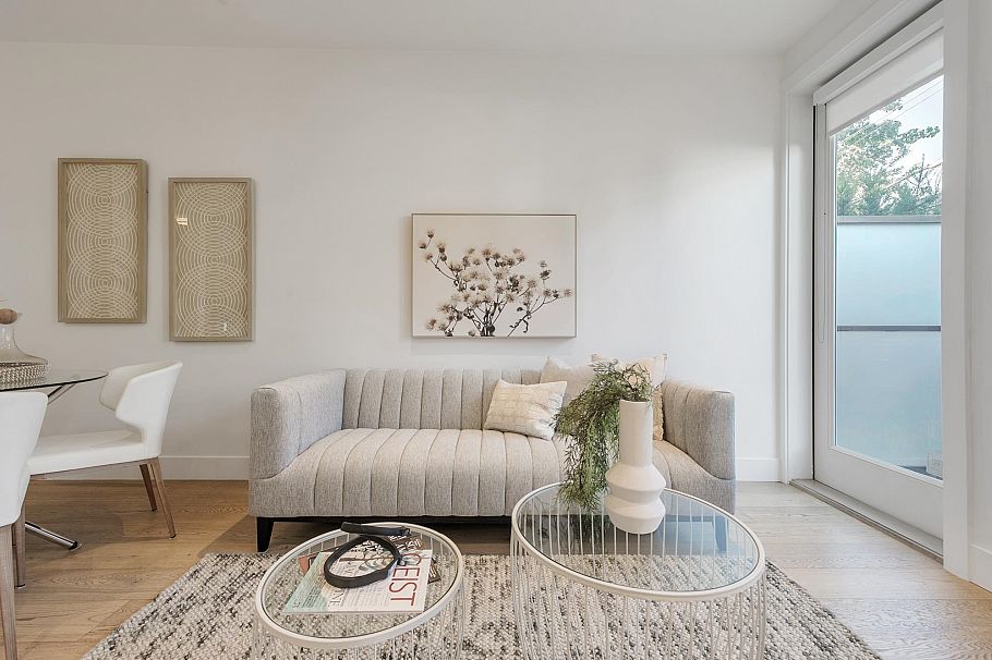 2431 W Broadway Street Vancouver, BC - 12