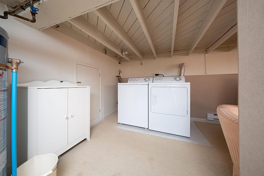 5020 Moss Street Vancouver, BC - 24