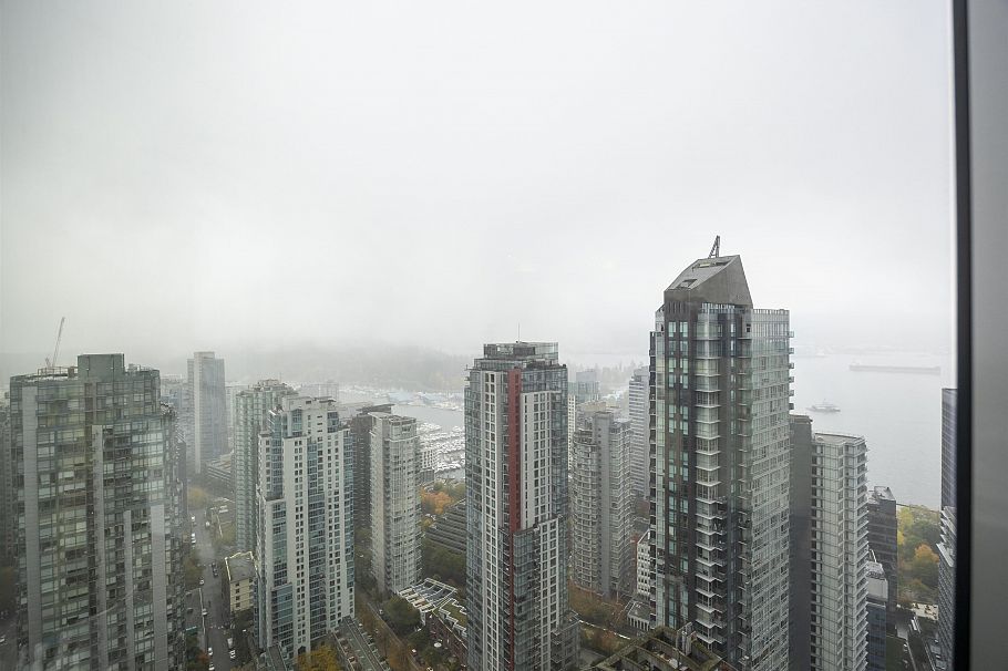 4205 1151 W Georgia Street Vancouver, BC - 11
