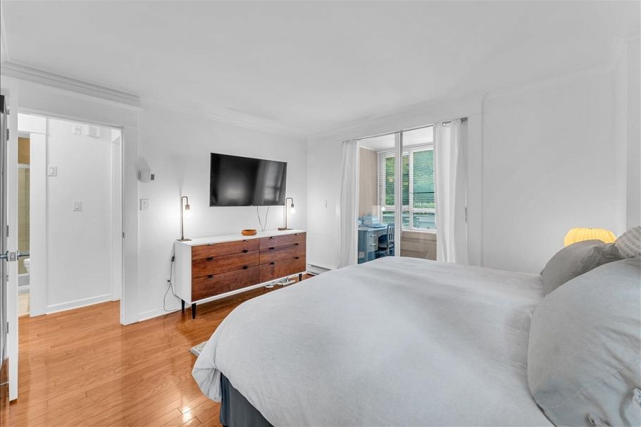 401 1330 Jervis Street Vancouver, BC - 16