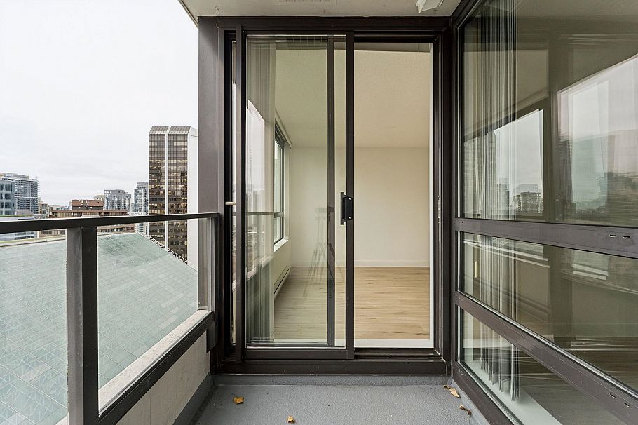 1532 938 Smithe Street Vancouver, BC - 13