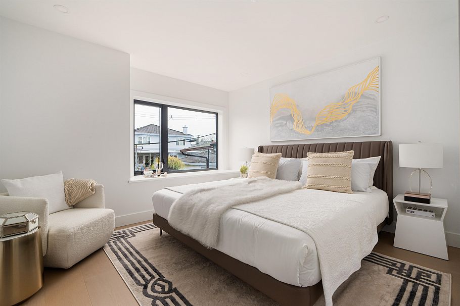 2 2474 E 21st Avenue Vancouver, BC - 22