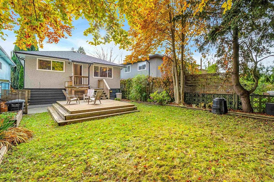 1327 E 29th Avenue Vancouver, BC - 29