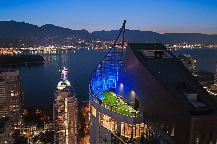 2704 1189 Melville Street Vancouver, BC - 36