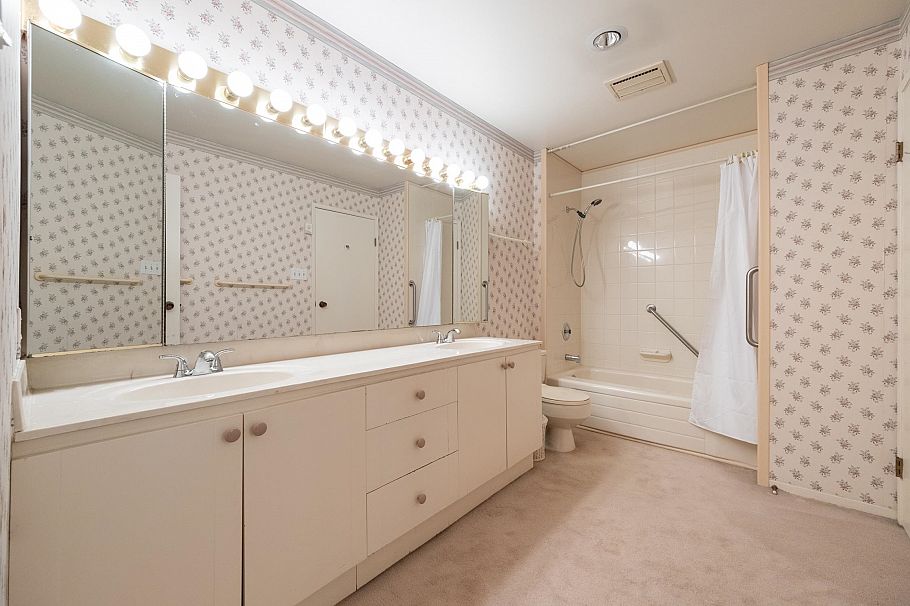 4083 Parkway Drive Vancouver, BC - 25