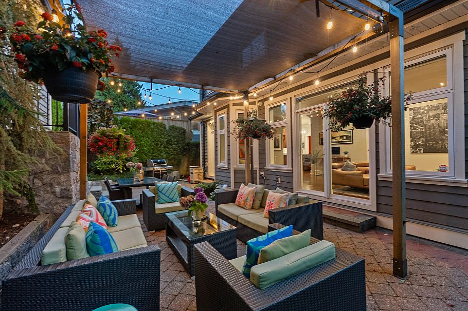 452 Tempe Crescent North Vancouver, BC - 19