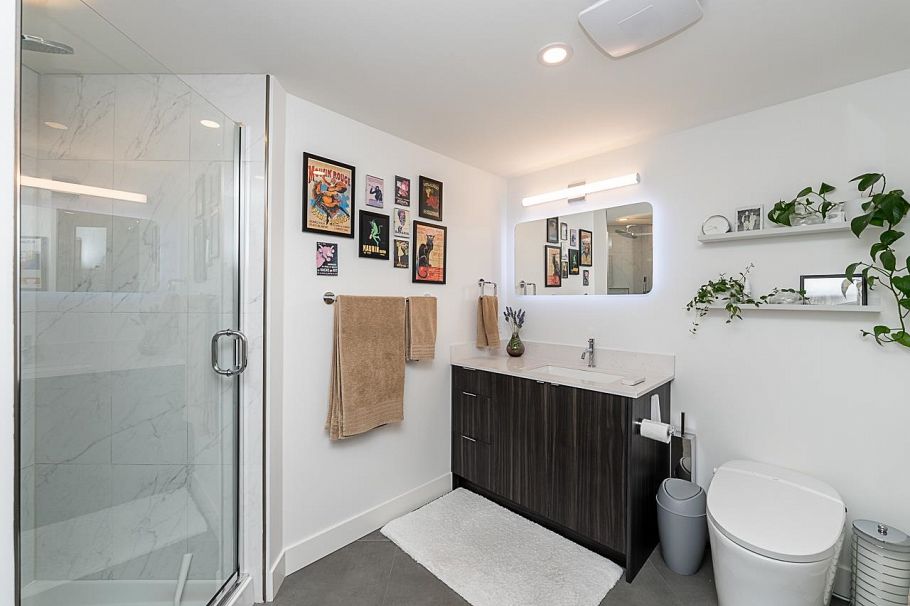 410 2201 Pine Street Vancouver, BC - 23