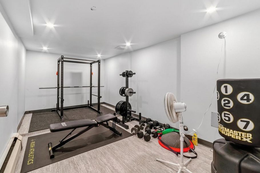 101 2910 Ontario Street Vancouver, BC - 16