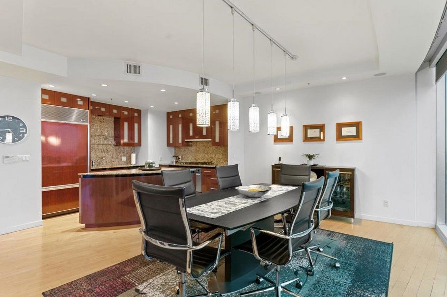 3704 938 Nelson Street Vancouver, BC - 6