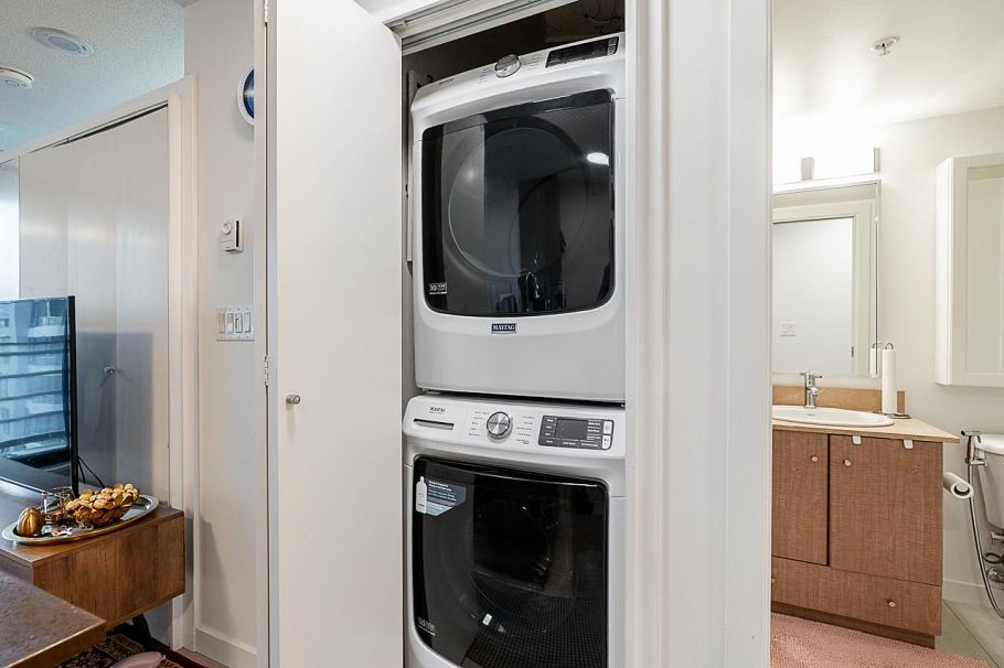 1708 909 Mainland Street Vancouver, BC - 16