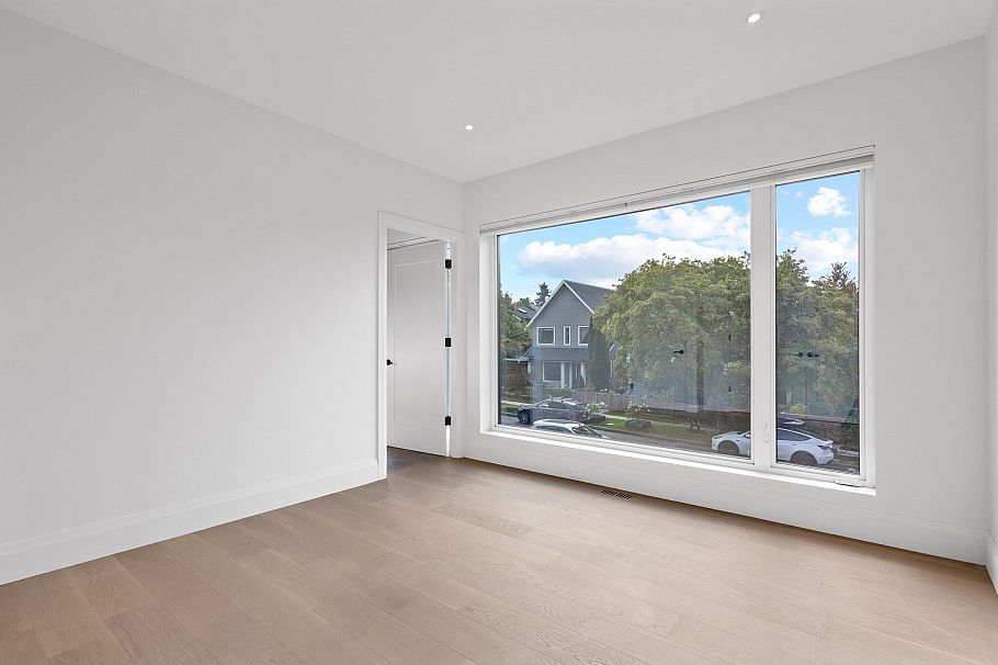 1 1243 E 27th Avenue Vancouver, BC - 17