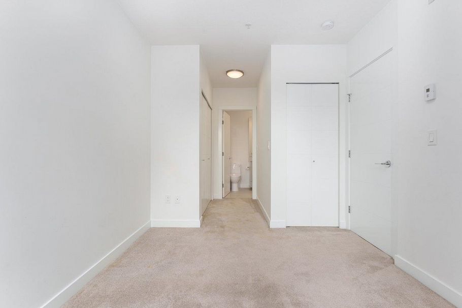 202 128 E 8th Street North Vancouver, BC - 17