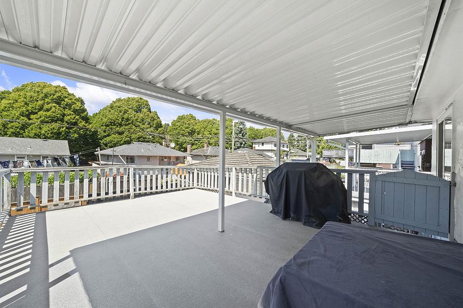 4763 Killarney Street Vancouver, BC - 12